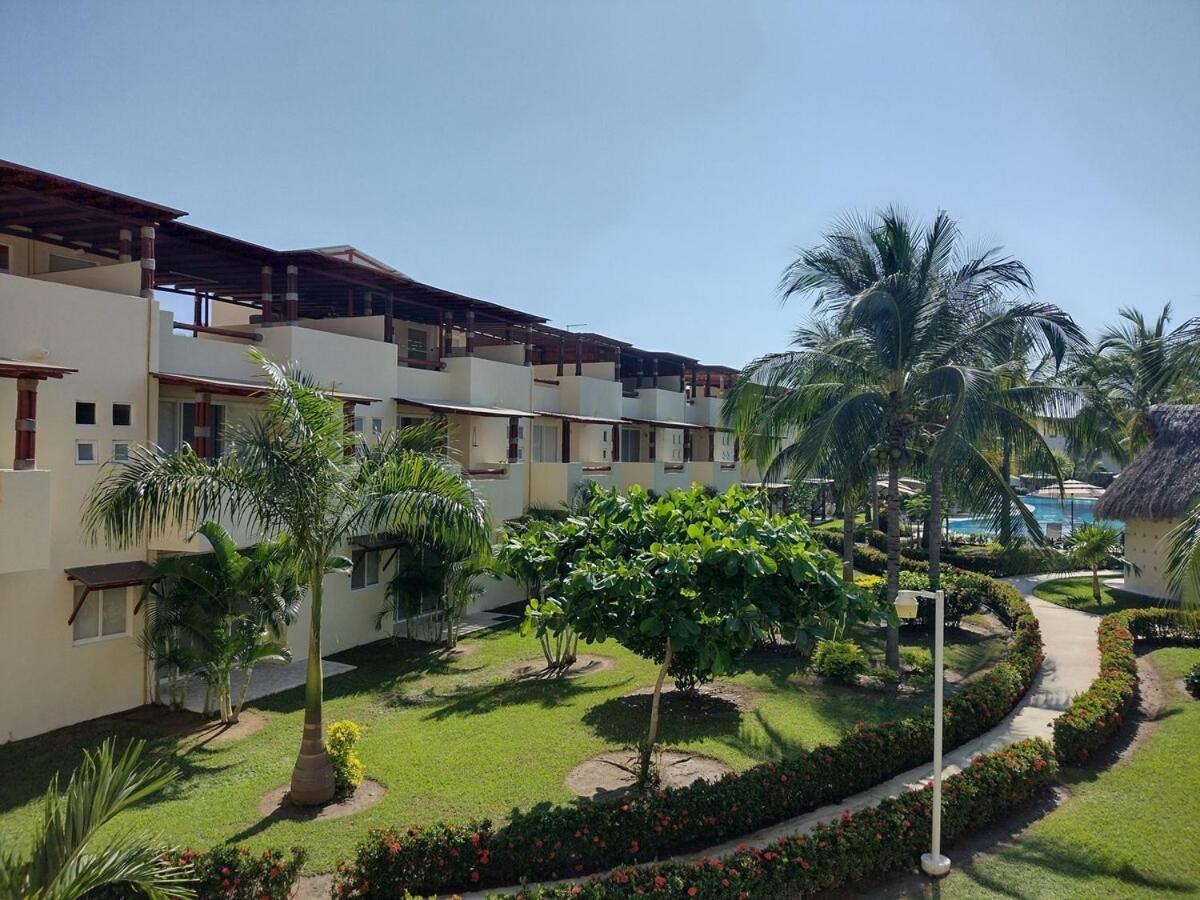 Vilă En Residencial Terrasol Punta Diamantee *